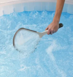 ASPIRATEUR SPA BOREAL EV05 + ACCESSOIRES -Équipement De Piscine Soldes aspirateur spa boreal ev05 accessoires 2