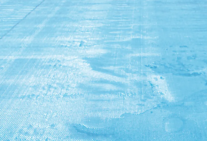 BACHE A BULLES PISCINE BOIS INDIANA BORDEE 4 COTES 3 BACHE A BULLES PISCINE BOIS INDIANA BORDEE 4 COTES